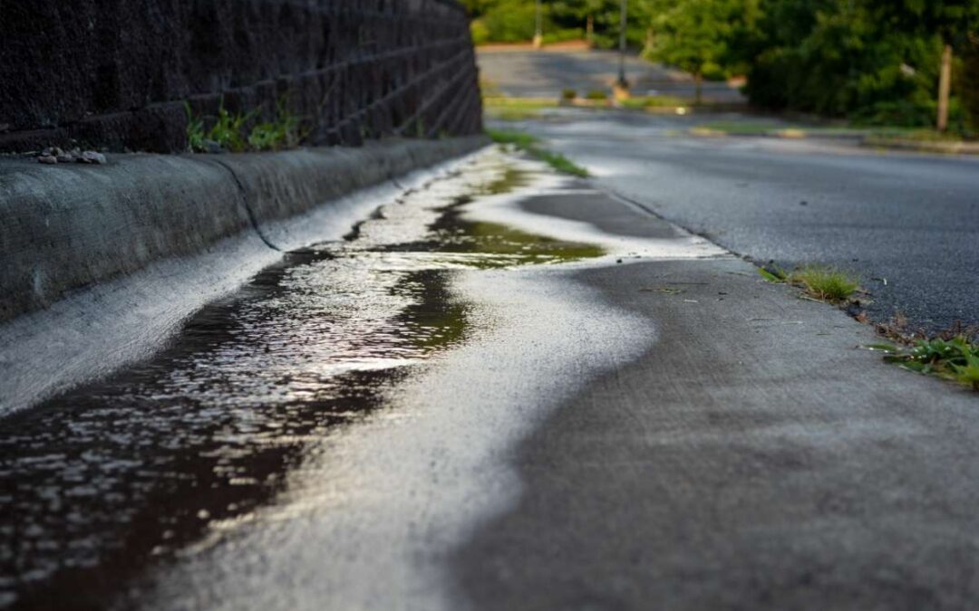 Comment le ruissellement urbain augmente les risques d’inondation ?